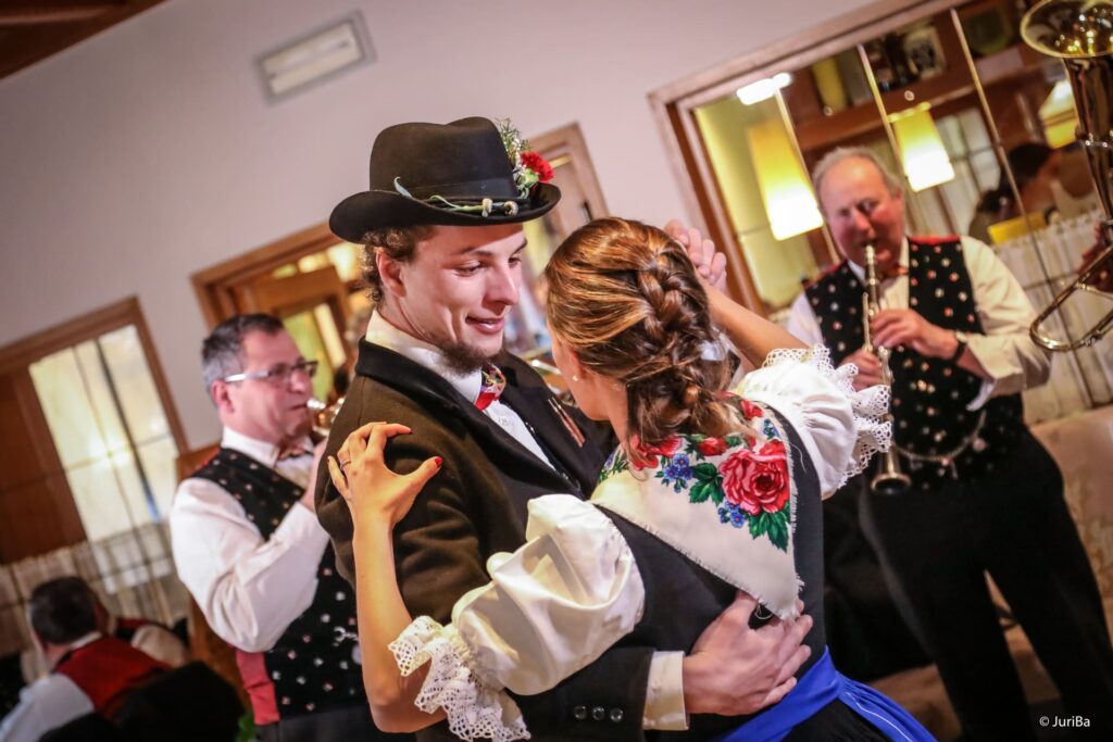 Kastelruther Bauernhochzeit